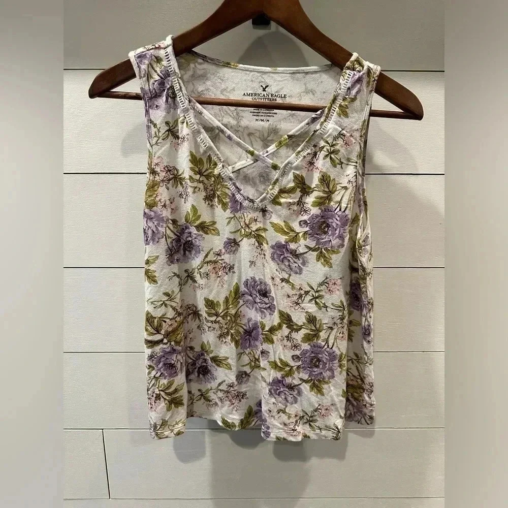AE Floral Tank- medium